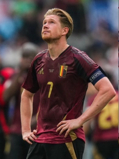 德布劳内在G2比赛中大比分领先窗口期广州队主帅复盘之后，曼城遗憾出局备战NBA总决赛(2024nba总决赛g2录像回放)